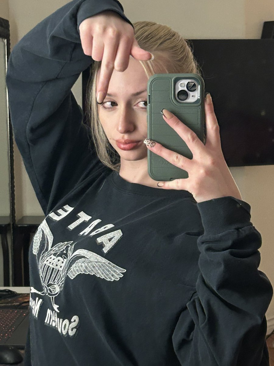 Goddessrockyy's tweet image. $end or shut up