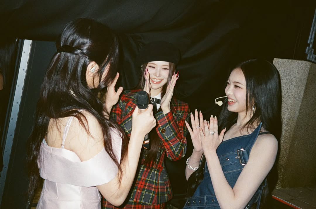 mywonh33's tweet image. 이방원 필카 왓다👩‍❤️‍💋‍👩👩‍❤️‍💋‍👩👩‍❤️‍💋‍👩 마음좋아..