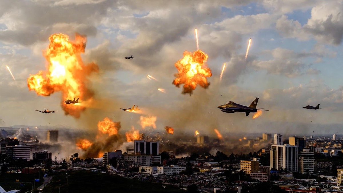 🚨 BREAKING: Venezuela’s Maduro declares nationwide state of emergency after accusing the US of “grave military aggression” — explosions &amp; low-flying aircraft reported in Caracas + multiple states. World on edge. Stock to watch: $LMT $XOM #Venezuela #USVenezuela