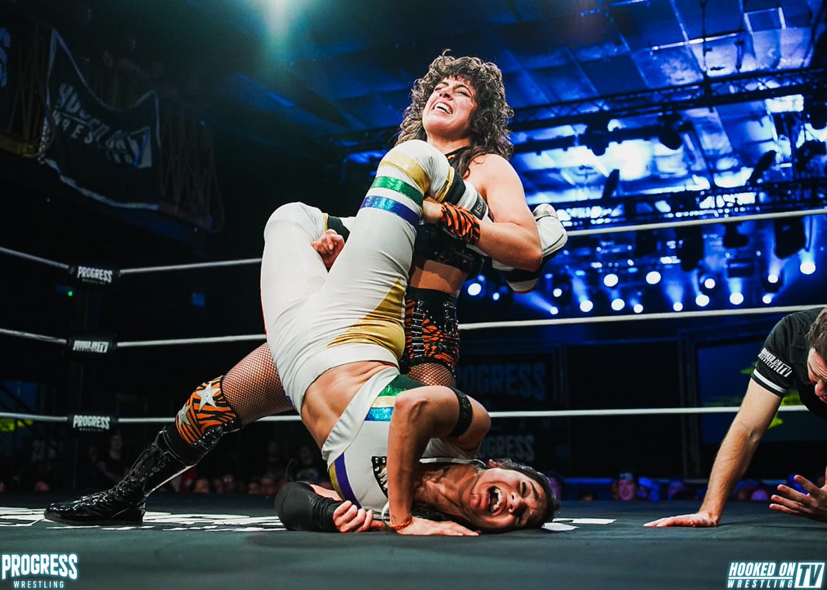 Hooked On Wrestling tweet media