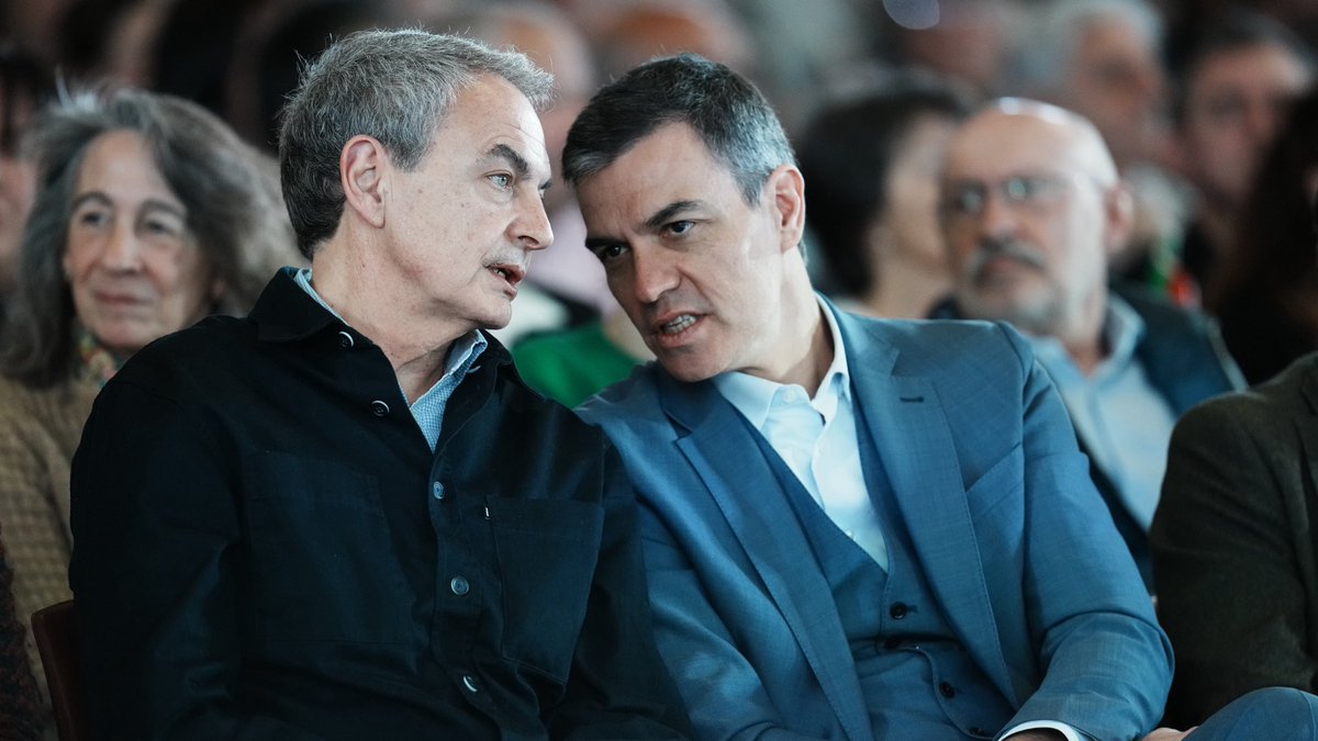 unaicano10's tweet image. La caída de Maduro será el primer paso para acabar con el Cártel de los Soles, el Grupo de Puebla, el Foro de São Paulo y el PSOE.

El socialismo en Iberoamérica tiene los días contados. Veremos a Zapatero y a Pedro Sánchez en prisión.

Gracias, Donald Trump,