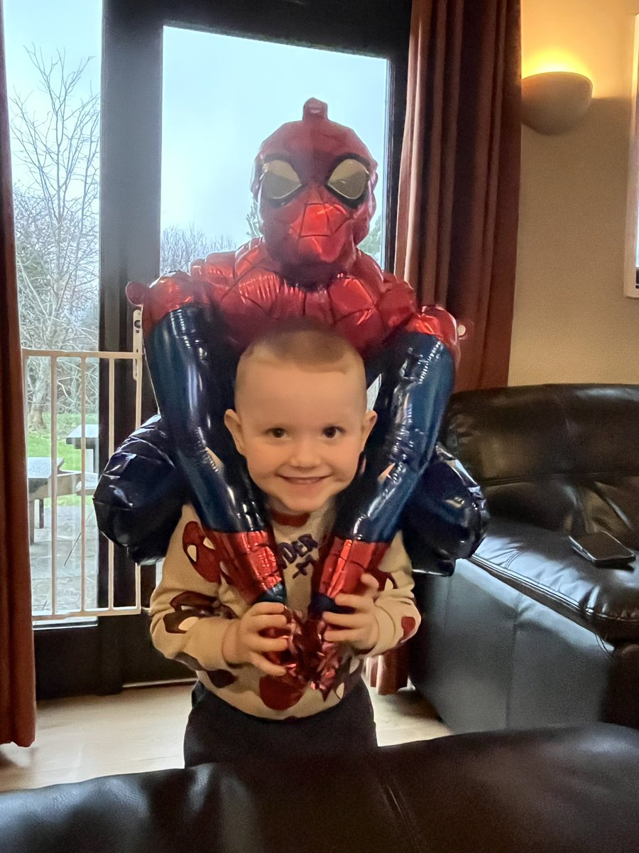 Amy Wilson tweet media