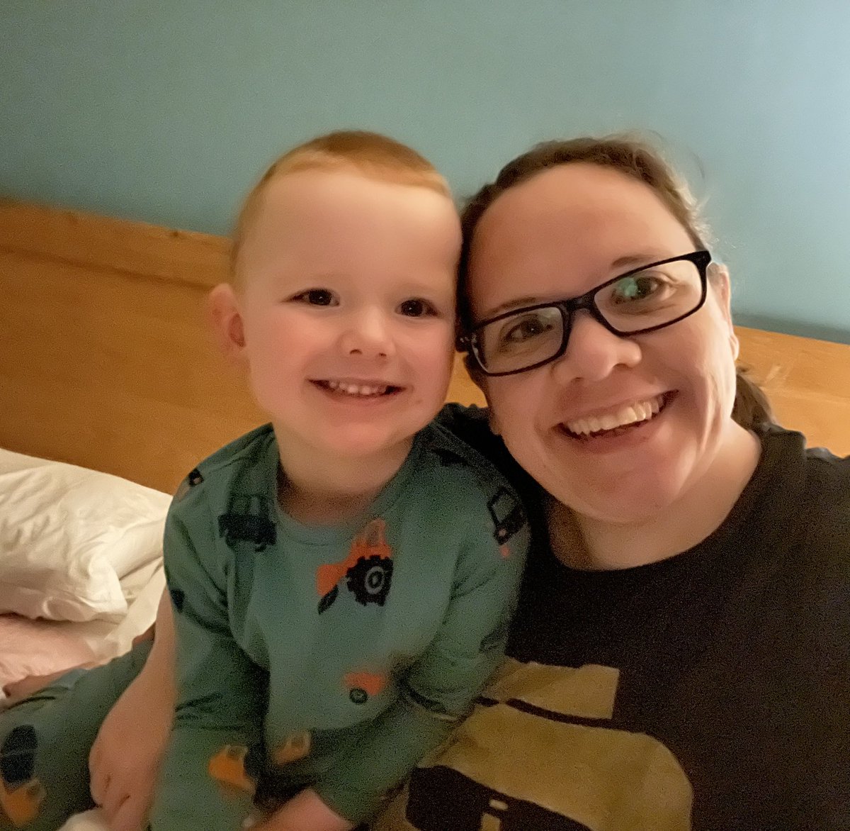 Amy Wilson tweet media