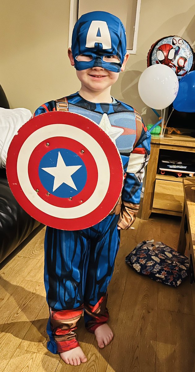 Amy Wilson tweet media