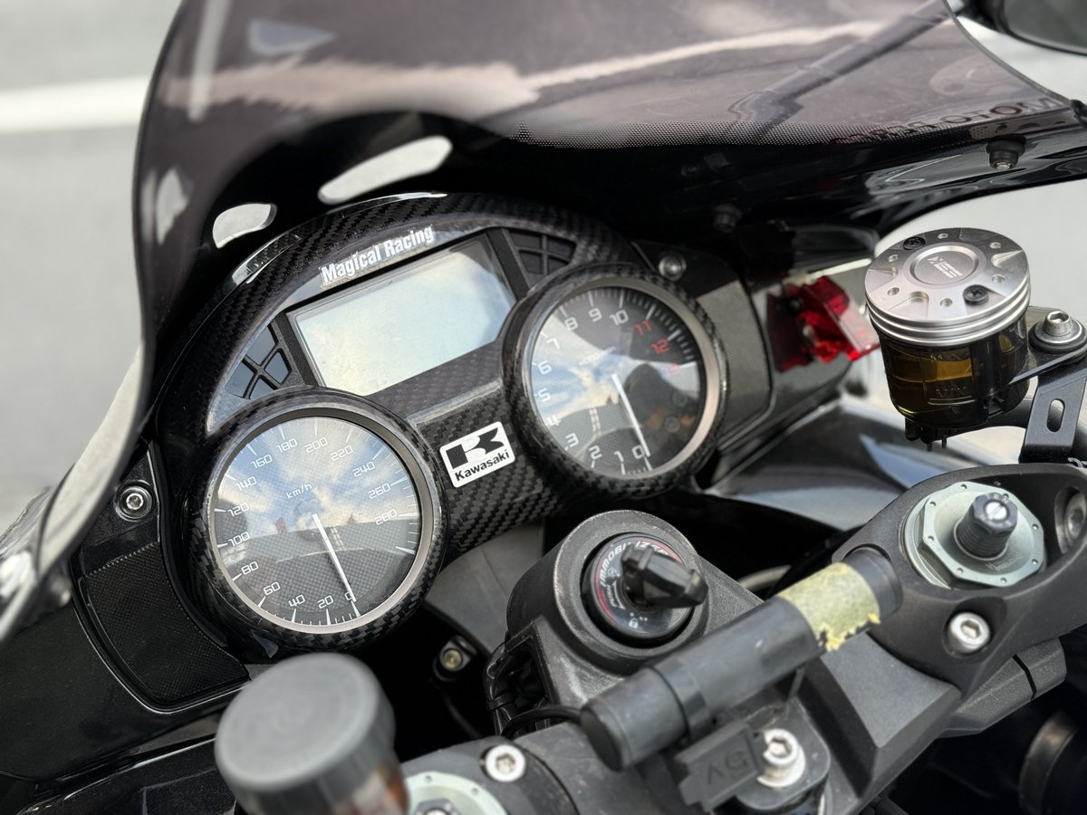 このバイク見覚えのある方もいるかと思いますが… KAWASAKI ZX-14R