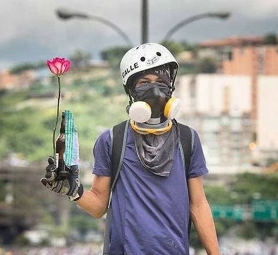 MonseTalleyrand's tweet image. #3ene 🇻🇪 Hoy te tengo en mi memoria Neomar!