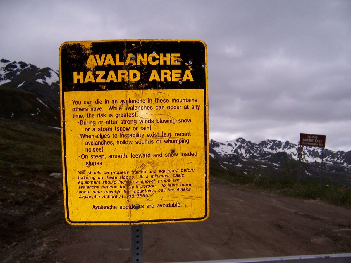 SageDariusTrav's tweet photo. It feels like Hatcher Pass Rd. is trying to tell us something... 🤔 We're almost there, though. The pass is just around the bend.  It's now 10:30pm ADT.  Should we continue?
#WillowAK #HatcherPassAdventure #ISawTheSign #AvalancheHazardArea #TheBulletHolesWereALittleConcerning
Hatcher Pass Rd.: https://t.co/dbdW4JVY7t