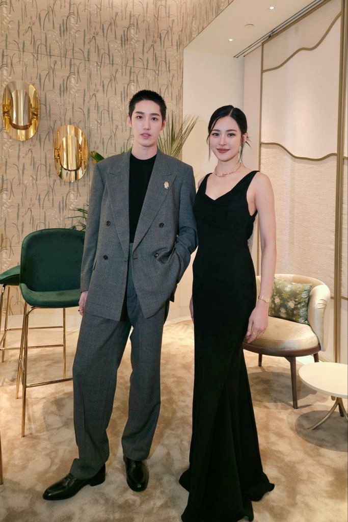 LittleCactus115's tweet photo. @Ch3Thailand_33 1. ต่อหลิง ❤️❤️❤️
2.ณเดชหลิง 
3.หมากหลิง 
4.เกรทหลิง

#Linglingkwong #หลิงหลิงคอง https://t.co/M8LNOLU7aT