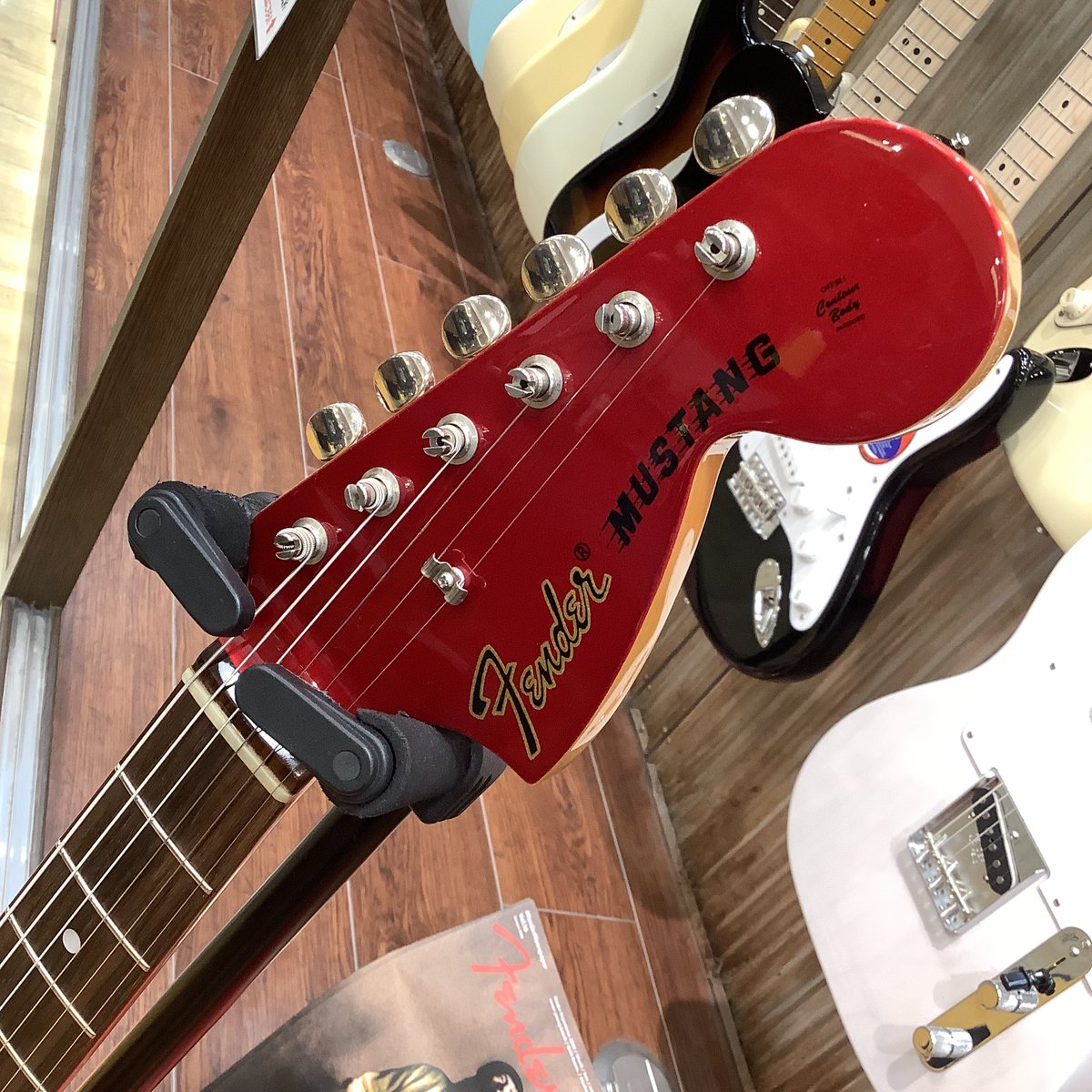 中古】Fender Japan / MG69/MH Candy Apple Red 【梅田店】 マッチング