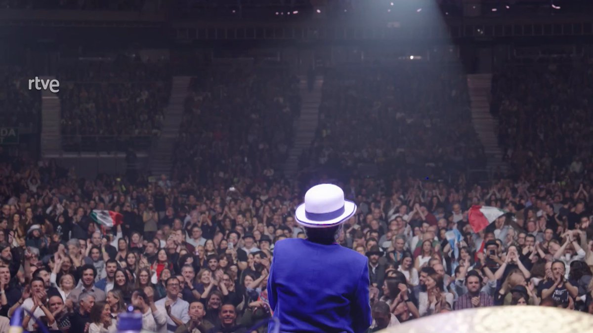 📈 Más audiencias: 👉 La cadena pública lideró la noche de ayer con la emisión del último concierto de Joaquín Sabina y su posterior entrevista con el periodista Carlos del Amor https://t.co/z8mmQIfqtd