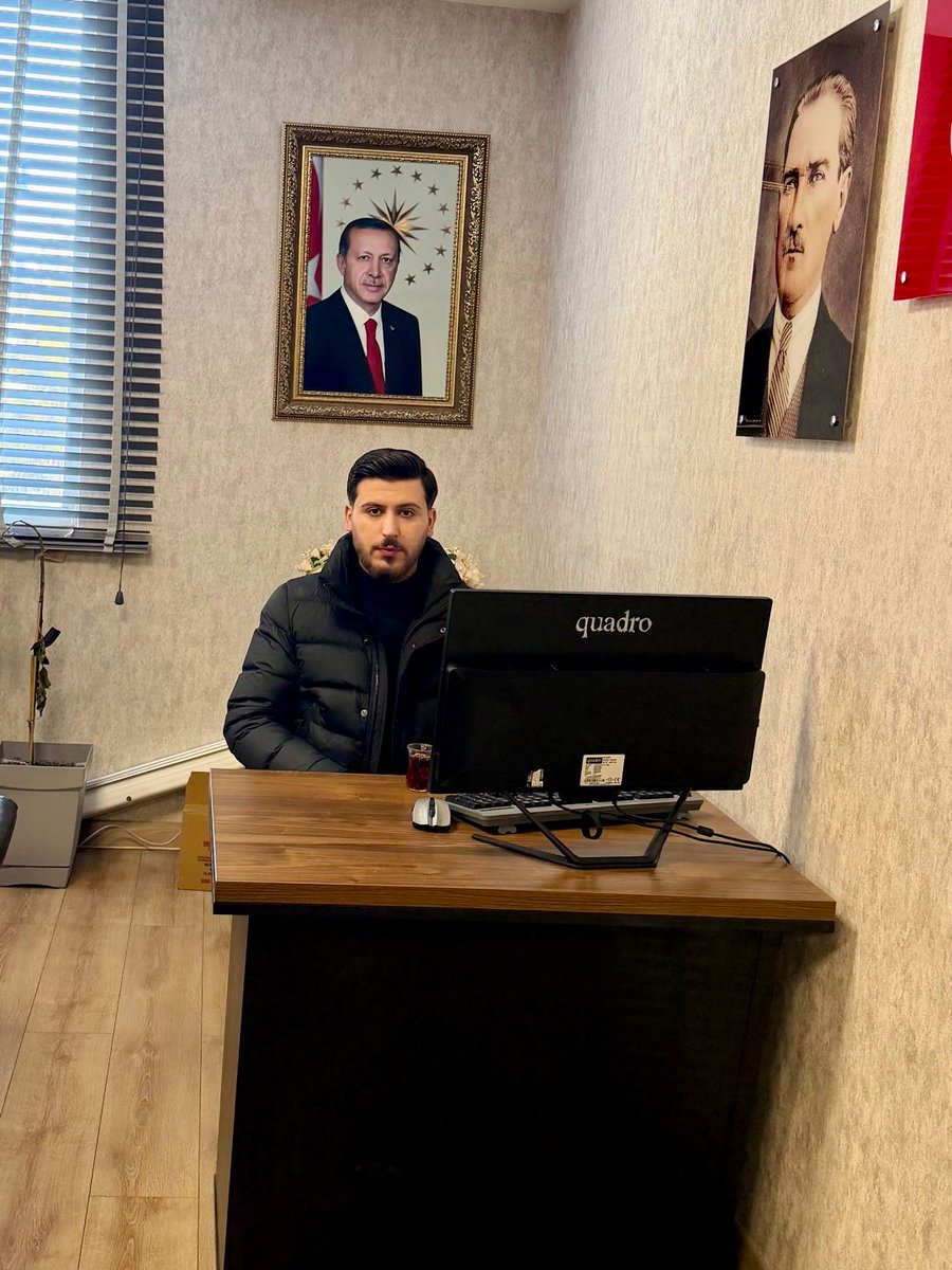 #Mardin için her zaman nöbetteyiz.. 

Bugün İl Gençlik Kolları Başkanlığımızda nöbetçimiz Teşkilat Başkanımız Sn.Diyar YILDIZ'dır.

✍️ Soru ve görüşleriniz için kendisini ziyaret edebilirsiniz.

Nöbet Saatimiz
⏰10:00-16:00