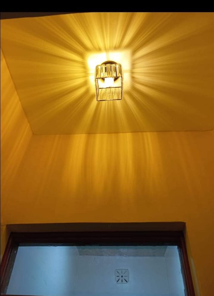 ClasicEquipment's tweet image. A more layered, stereoscopic design The fashionable, contemporary style of the exquisite Ceiling light impresses and makes a stylish eye-catcher in both the home and the office.
Ksh 1,500.
Available in Black &amp;amp; Gold.
0721275514.

#ceilinglamp #ceilingpendantlight #Ceilinglight #c