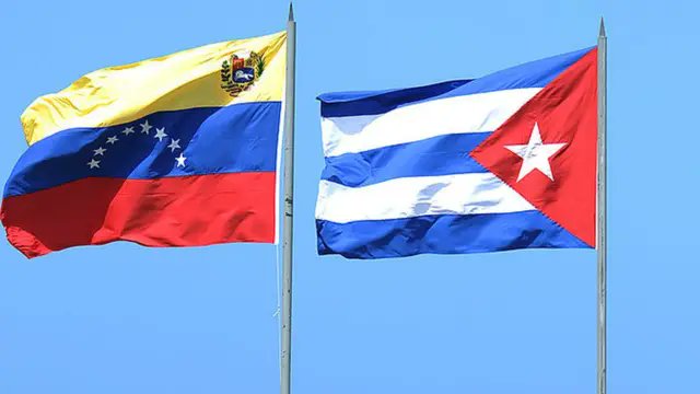 Condenamos la agresión militar del Gobierno de #EEUU contra la República Bolivariana de #Venezuela, en la madrugada de este #3DeEnero.
 
#Cuba reitera que América Latina y el Caribe es una Zona de Paz.

#CubaConVenezuela 
#VenezuelaNoEstáSola