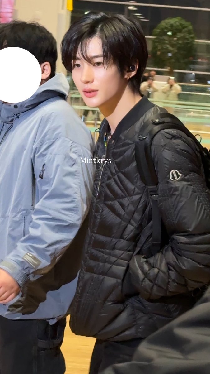 mintkrys_02's tweet image. 진짜 키큰남자가 좋다니까
#앤톤 #ANTON