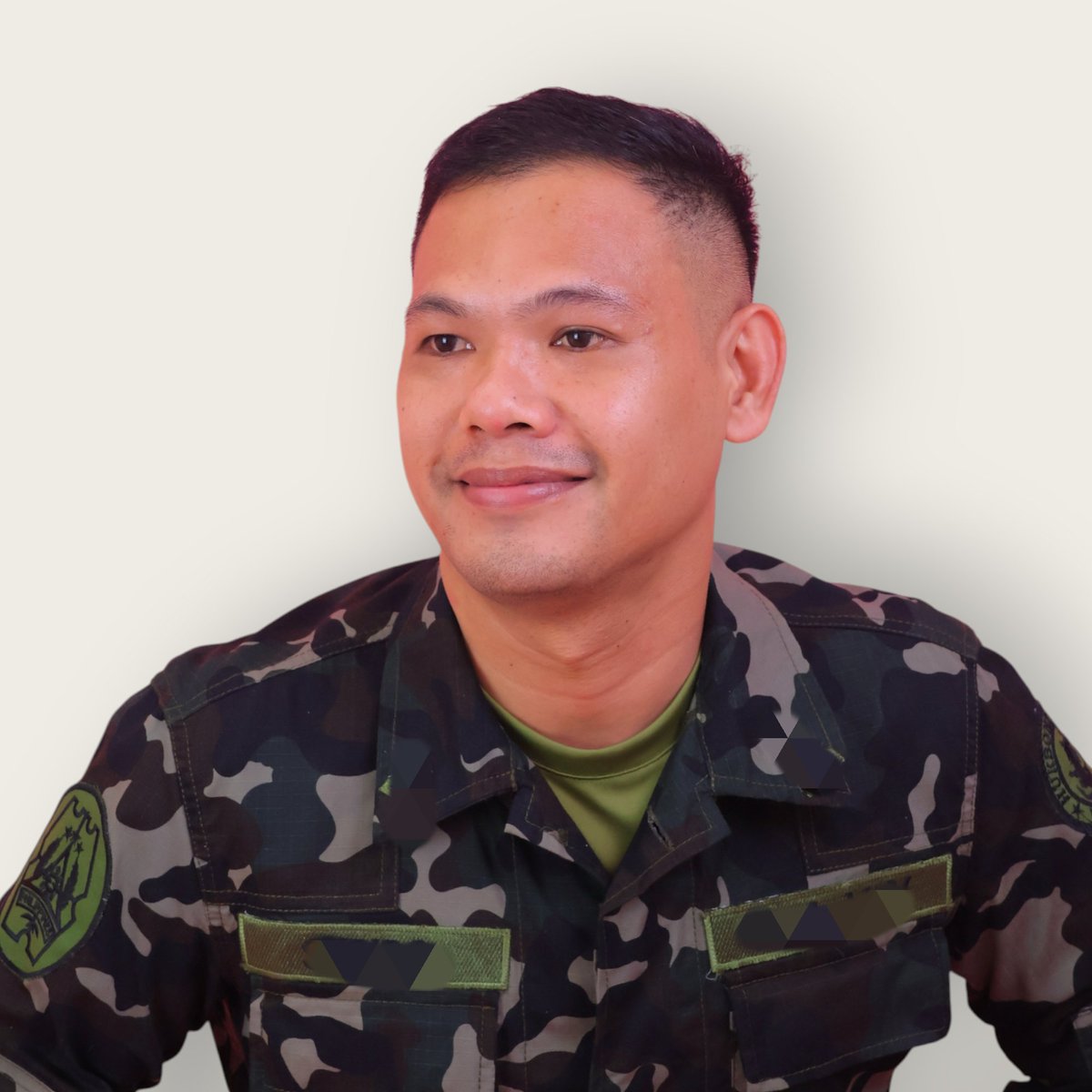 YesJustAJ's tweet image. Uniform (SBDU) na ang huling nakagamit siguradong nasa trentahin na ngayon.😂😂