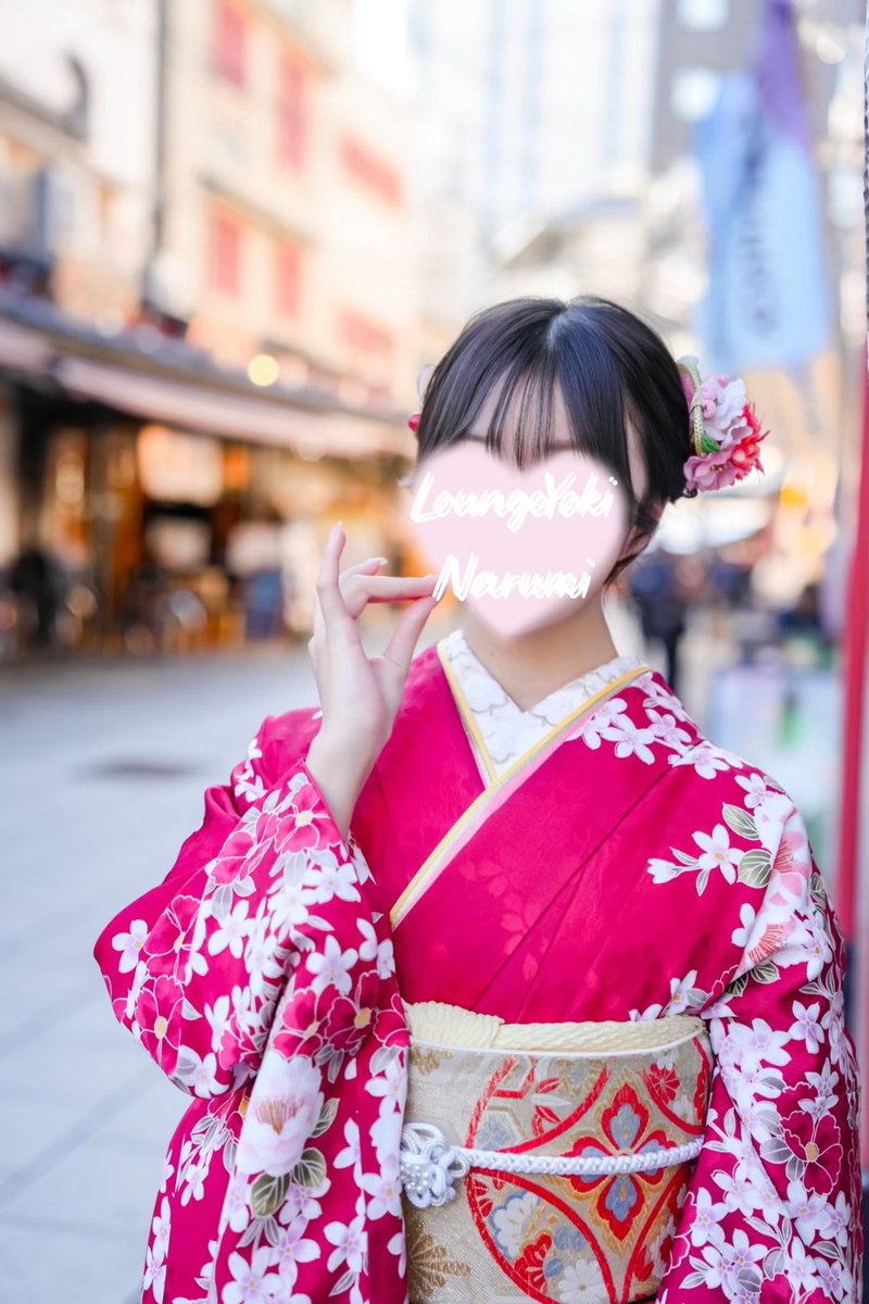 なるみ 新年あけましておめでとうございます⛩ 2026年もよろしくお願いします🥰🤍