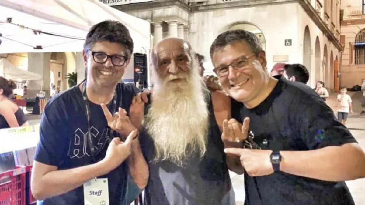 En el nostre record, sempre, Martín Rodríguez. Avui ja fa 6 anys que va deixar “d’emprenyar els veïns”.