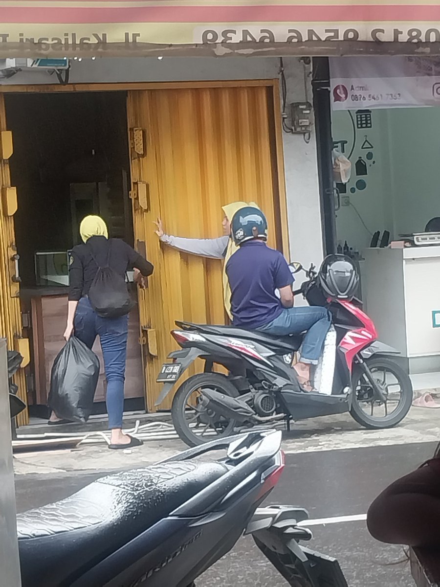 tekarok009 tweet media