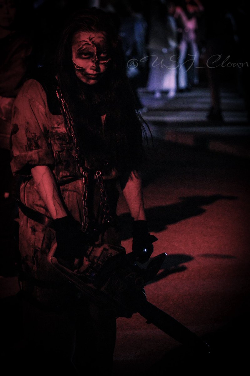 2025.10.21        HHN

Chainsaw Chain-Gang
（チェーンソー･チェーンギャング）

#USJファン #USJハロウィン #USJホラーナイト #HHN #HHN2025 #ホラナイ #ホラナイ2025 #チェーンソーチェーンギャング