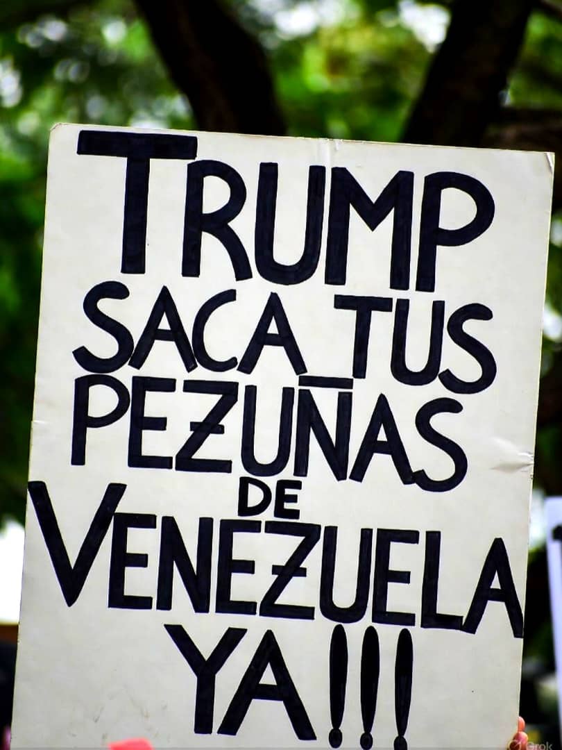 Vamos a ponerle el NOMBRE a las cosas.
👇⚠️
VENEZUELA fue BOMBARDEADA... no, es solo un asunto de TENSIÓN. 

Veo a algunos modificando la narrativa. 
¿Casual? No creo.