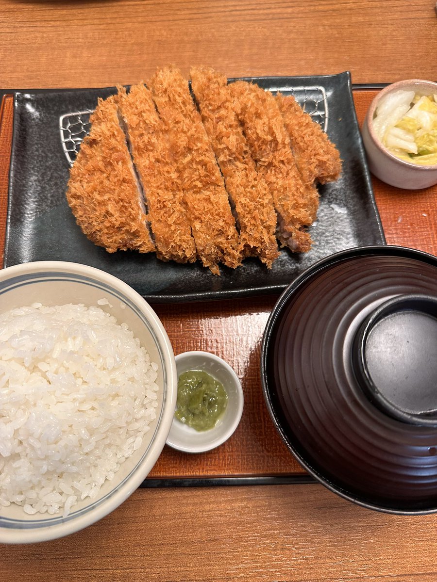 べ〜さん tweet media