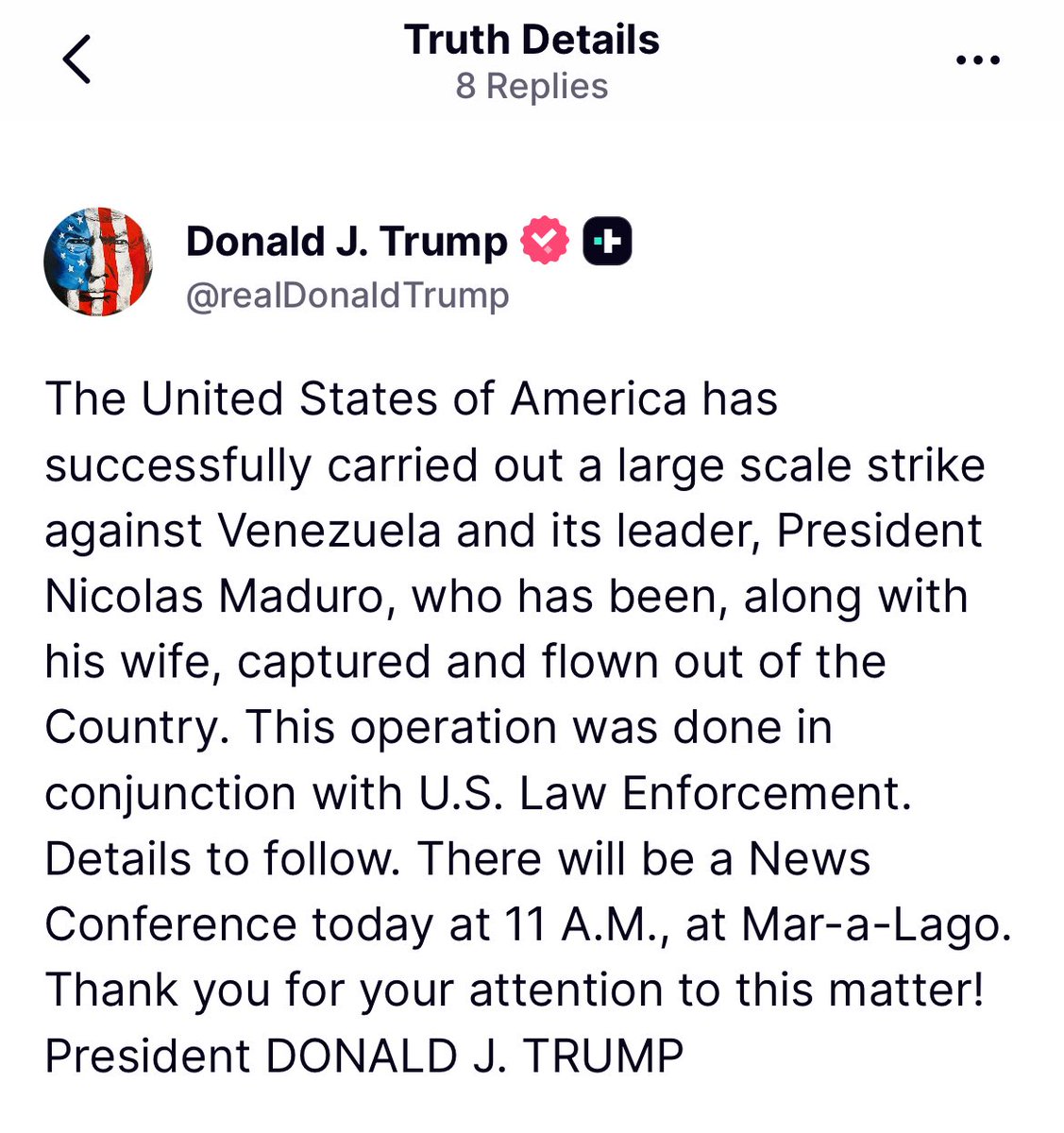 Mshohood's tweet image. 🚨🚨🚨🚨
بيان ترمب عن الضربات داخل فنزويلا: 
نفّذت الولايات المتحدة بنجاح ضربة واسعة النطاق ضد فنزويلا وقائدها، الرئيس مادورو، الذي تم—هو وزوجته—القبض عليهما ونقلهما جوًا إلى خارج البلاد. وقد نُفِّذت هذه العملية بالتنسيق مع جهات إنفاذ القانون الأميركية. ستتبع ذلك تفاصيل لاحقًا.