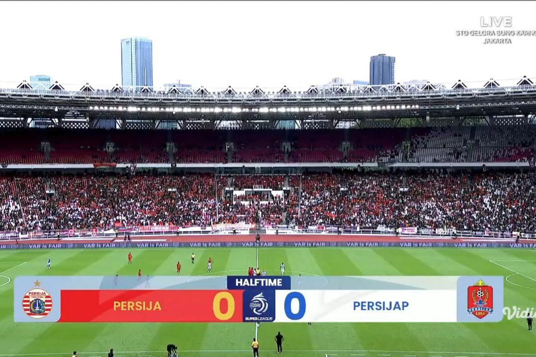 Half Time 

Persija Jakarta 0 vs 0 Persijap Jepara 

#PersijaDay #BRISuperLeague #PersijapDay