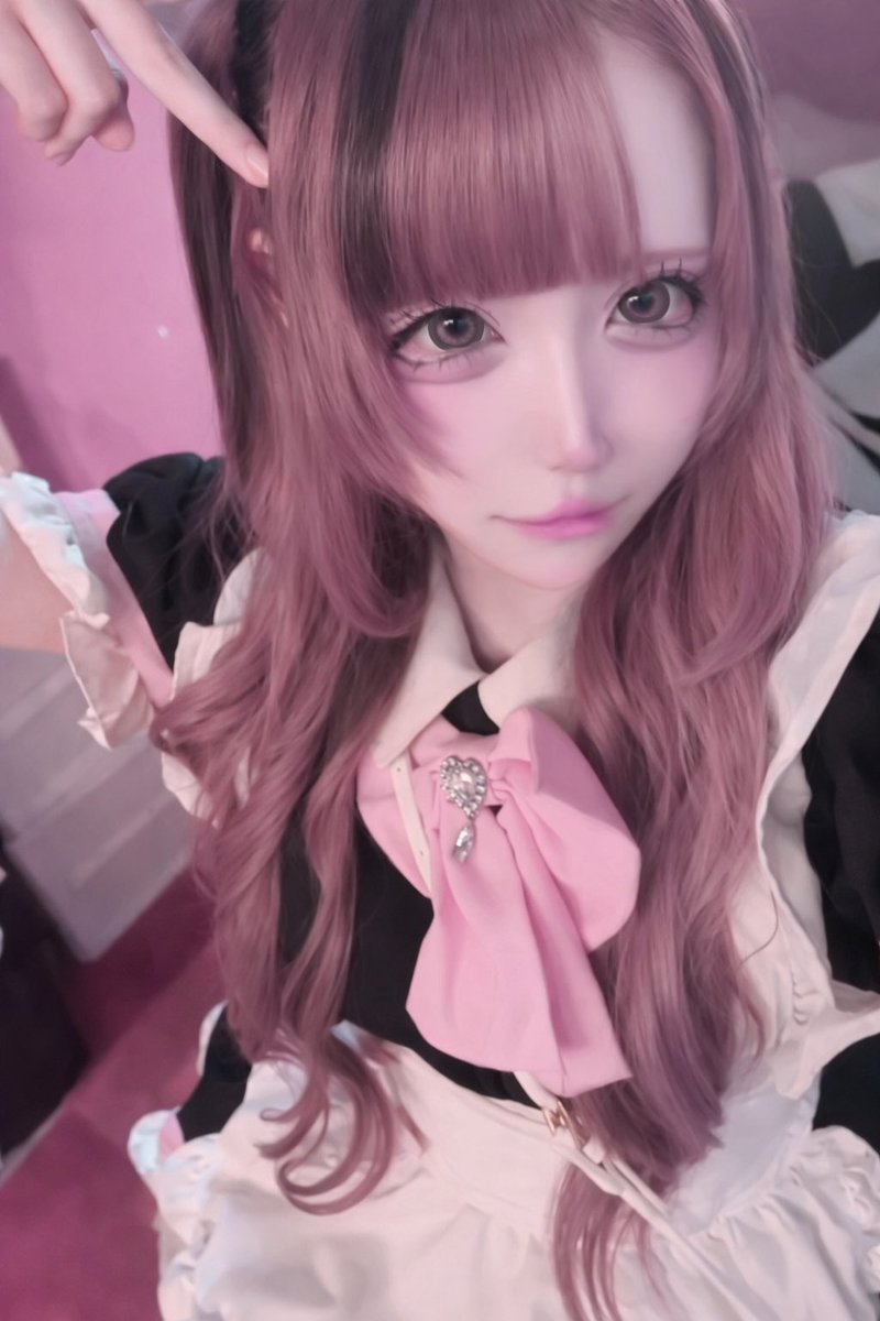 にゃ^ ̳. ̫ . ̳^