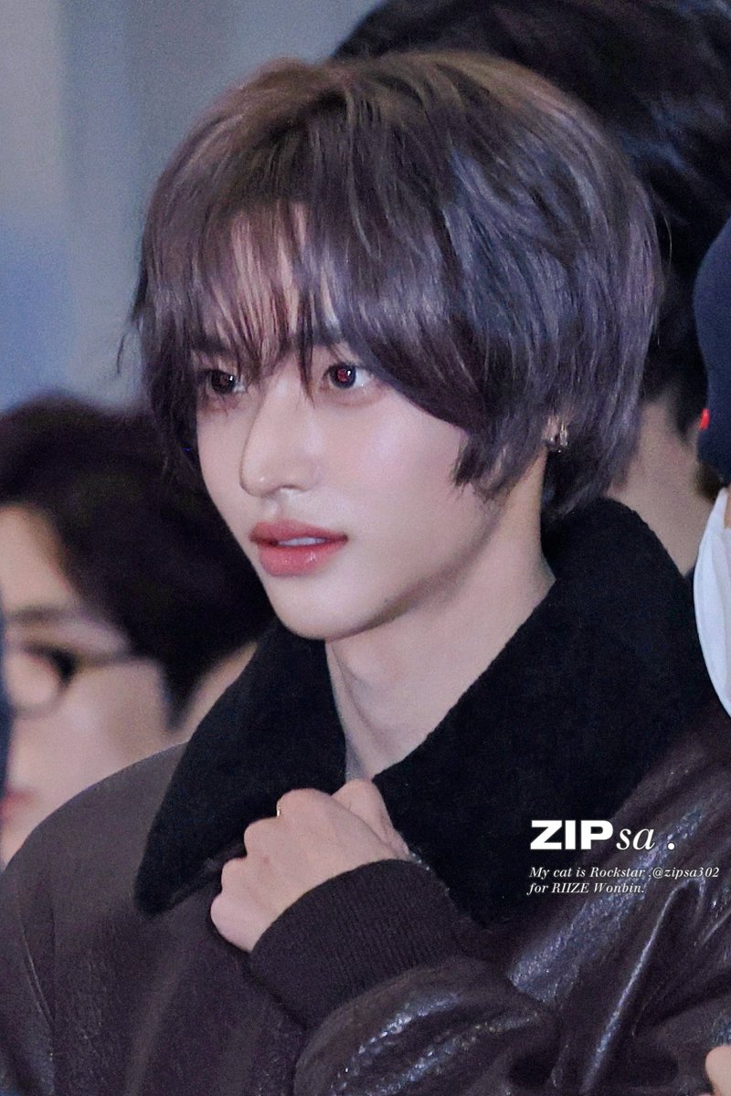 zipsa302's tweet image. 260103
#WONBIN #원빈 
#RIIZE #라이즈