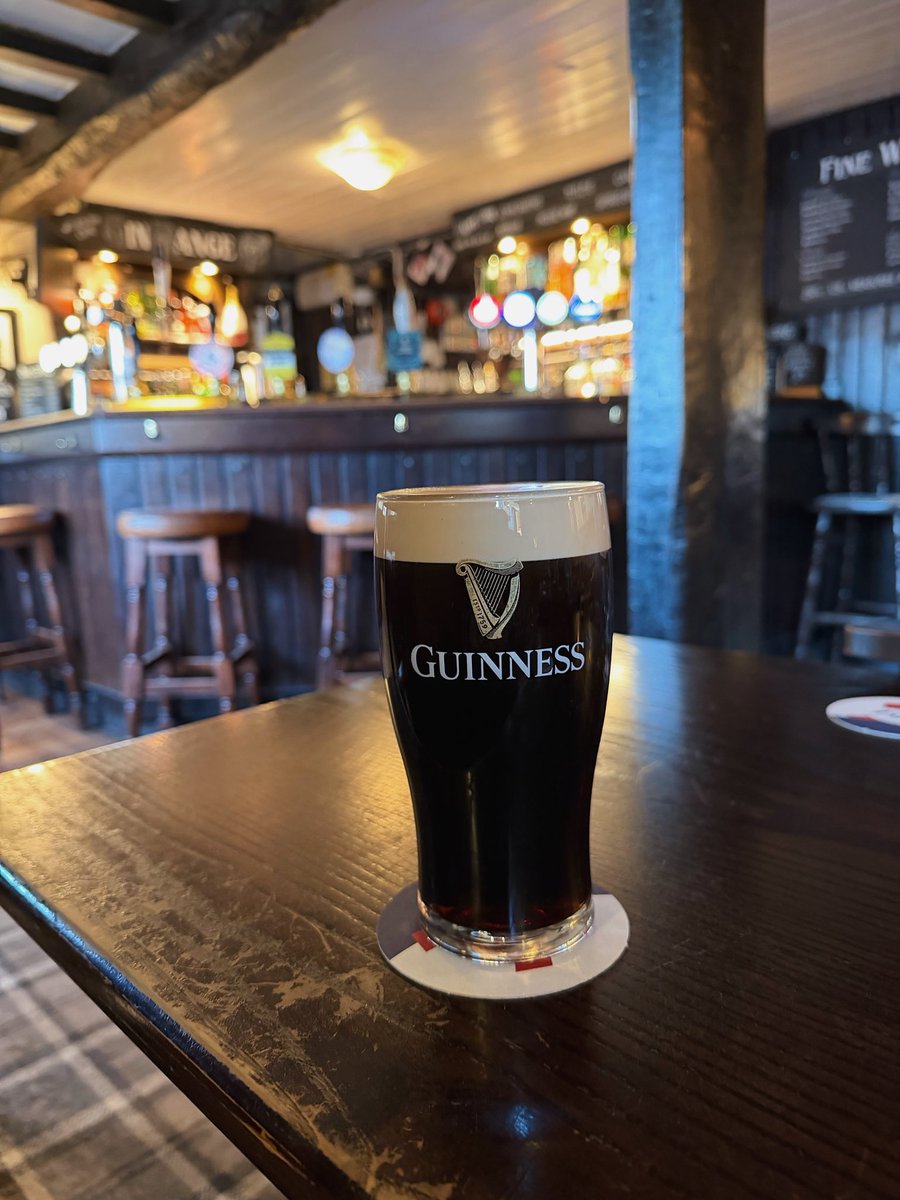 𝐏𝐈𝐍𝐓𝐒 𝐎𝐅 𝐆 tweet media