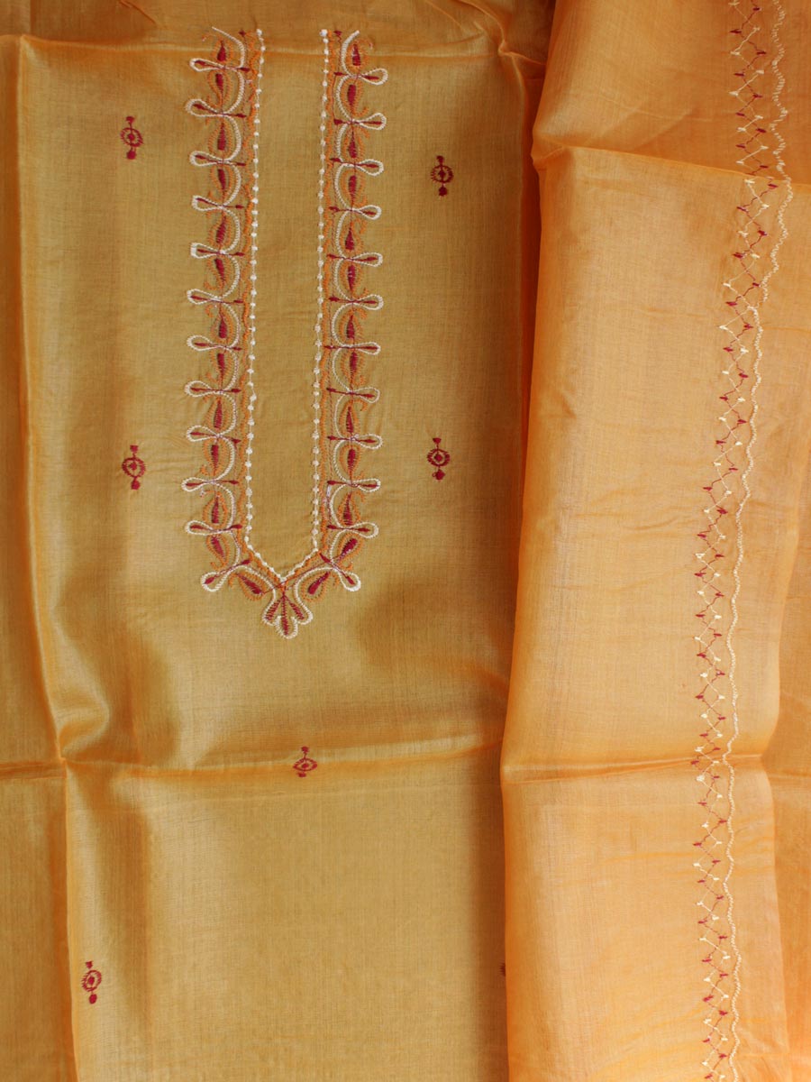 Shilphaat's tweet photo. CLASSIC, SOPHISTICATED, ELEGANT and TRADITIONAL
Pure tussar Silk Embroidered Kurta Fabric for Men
.
SHOP at https://t.co/0uWl2ZngFi
.
https://t.co/XyapORweUB
.
#tussarsilk #menskurta #kosasilk #festivewear #silkkurta #indianoutfit #puresilk  #ethnicwear #bhagalpurisilk #shilphaat https://t.co/sdNM079XBh