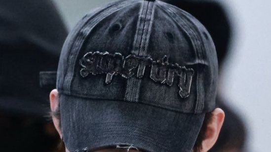 chenlebuddies's tweet image. branding matters