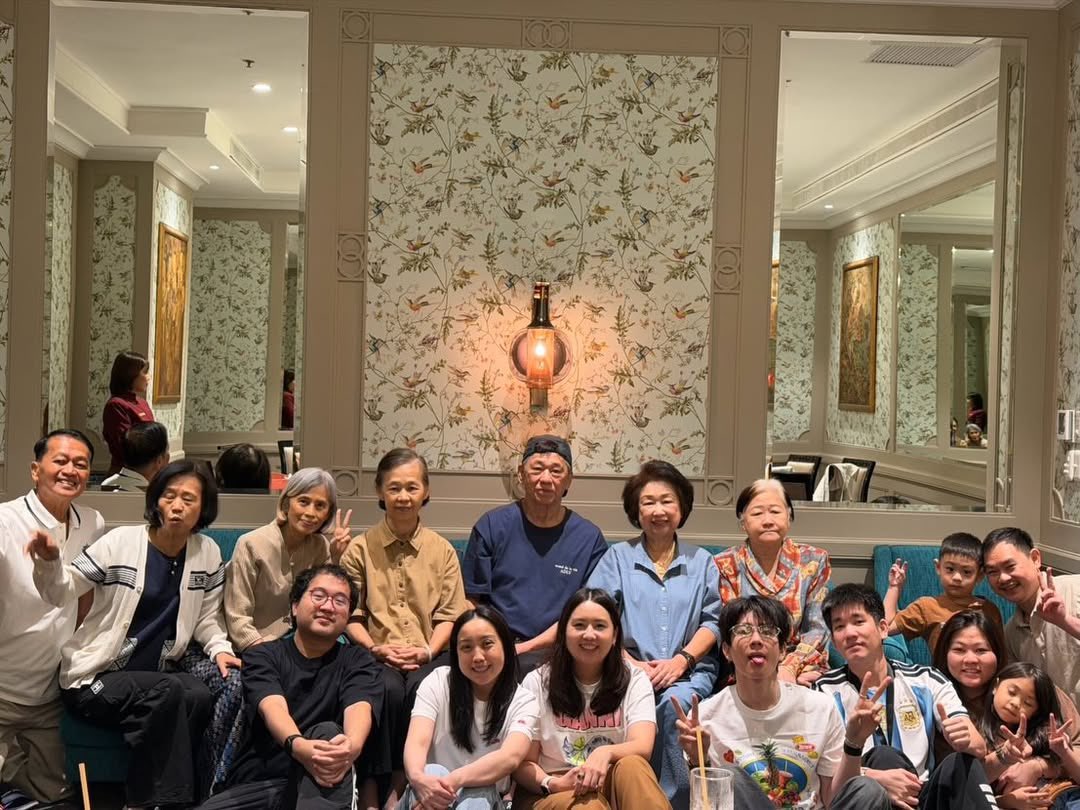 forjumpols's tweet image. 🗓️3/1/26
📌nutampnirinakin

📸 

#ออฟจุมพล #OffJumpol