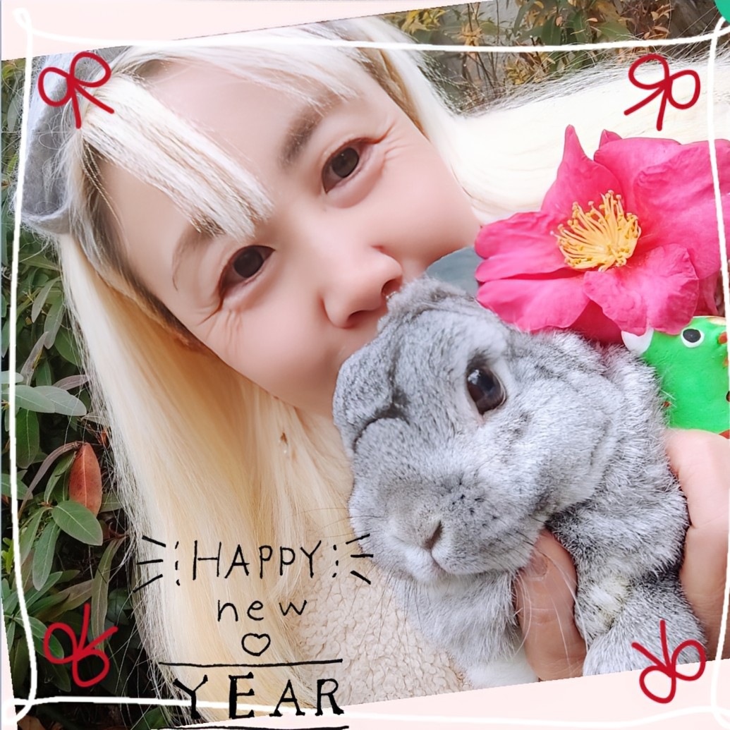 ppp518's tweet image. はっぴにゅーいやー🐰🌅🎍