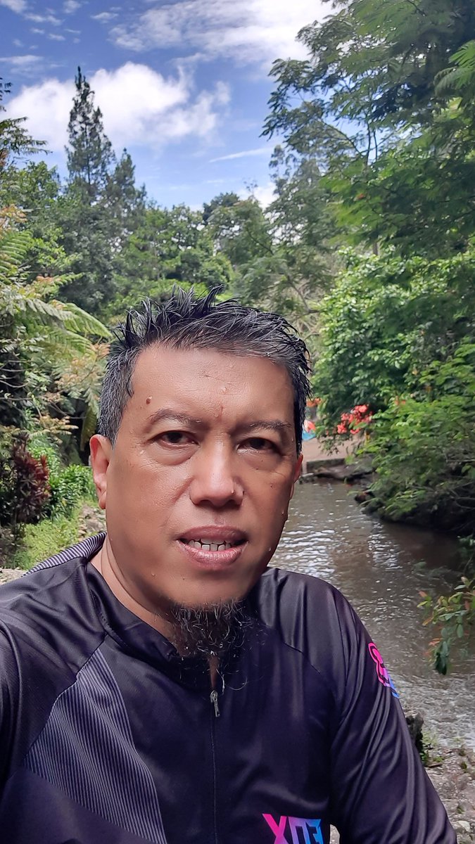 adesaefulazis's tweet photo. Kali ketiga kami berkunjung ke tempat ini. Selain murah, jaraknya relatif dekat. Beberapa menit sempat merasakan tidur pulas walau sesaat. https://t.co/oa0Unvma5o