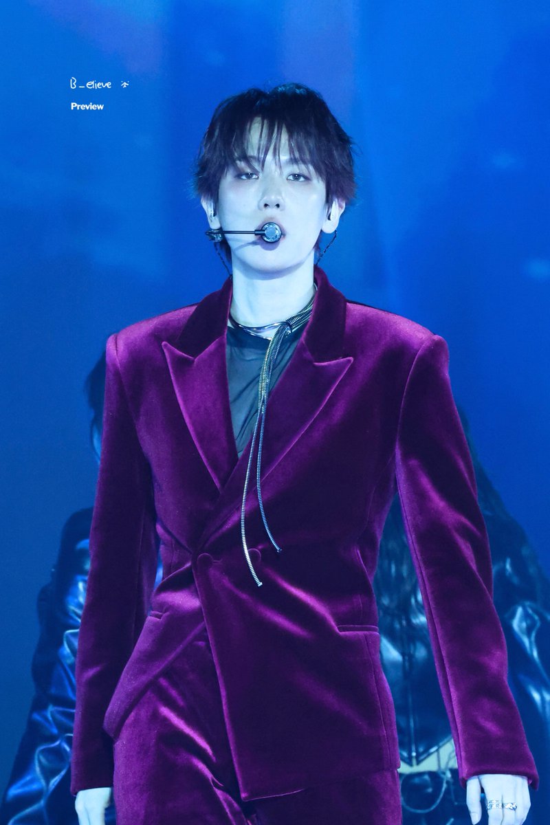 B_elieve04's tweet photo. 260103 Reverie [dot]
#백현 #BAEKHYUN @B_hundred_Hyun https://t.co/coHf4QiATs