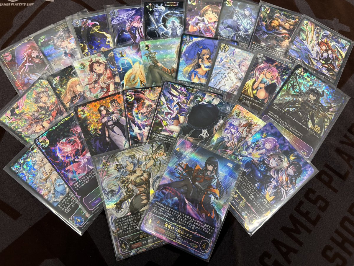 カードボックス日本橋店 #シャドウバースエボルヴ #エボルヴ 店内