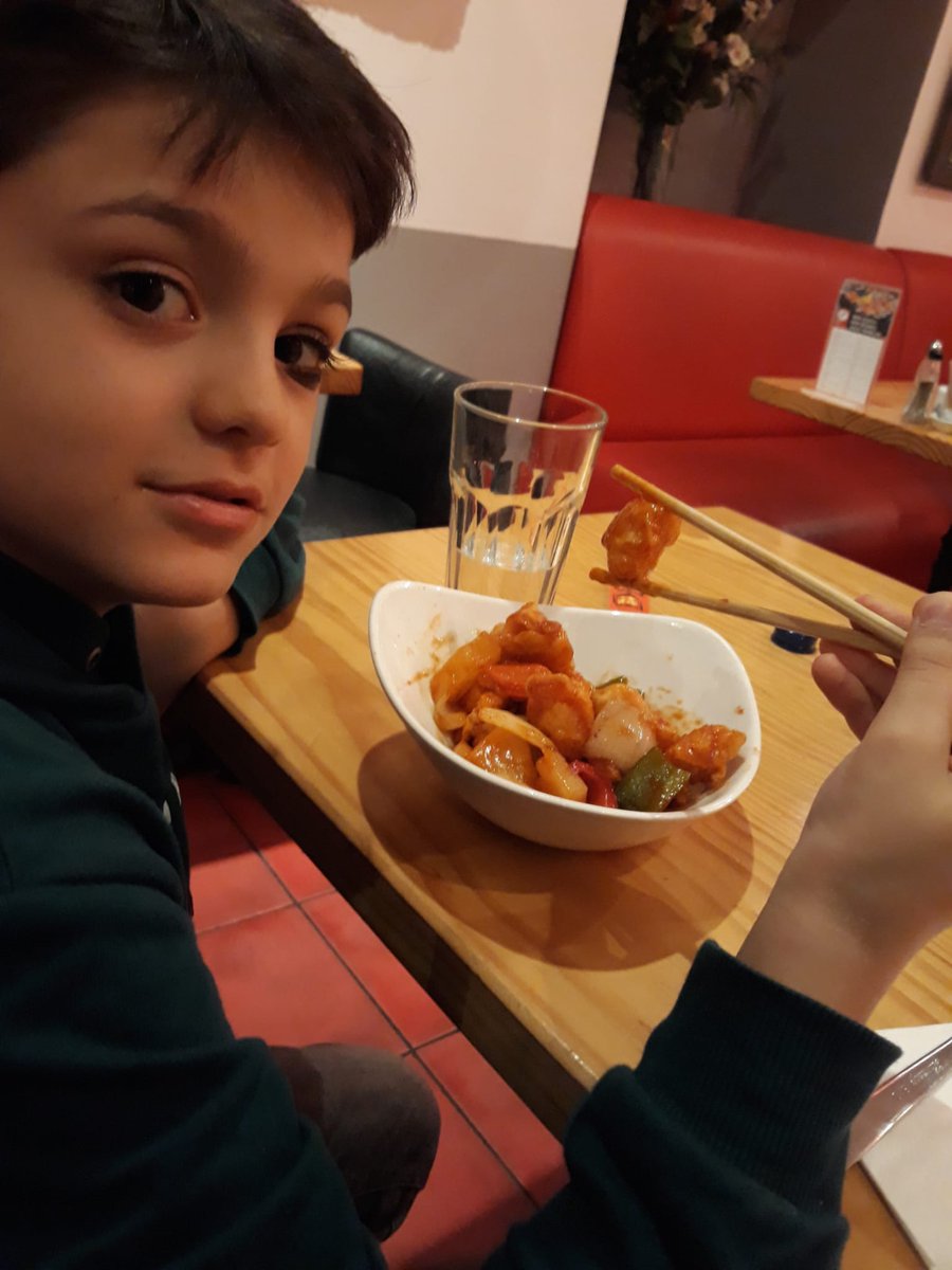 Çin büfe Taksim, şimdi O köşede fotoğrafın var oğlum...