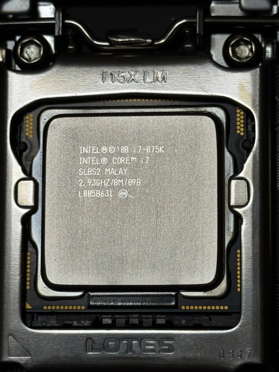 IHU⭐︎♡ 懐かしのCore i7 875k🌴🐼