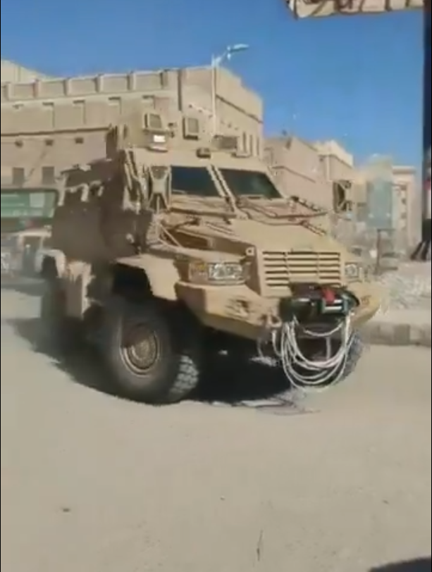 IsmaeelK_21's tweet image. إضافة لما تم ذكره أمس
x.com/IsmaeelK_21/st…
ظهرت أيضا
-عربة أنظمة الاتصالات التكتيكية TCS من شركة الحديثة للتكنولوجيا MOTECO  (SATCOM/VHF/UHF/4G وغيرها) 🇸🇦
-عربة مقاومة للكمائن والالغام MRAP 
IAG RILA XTREME 🇨🇦