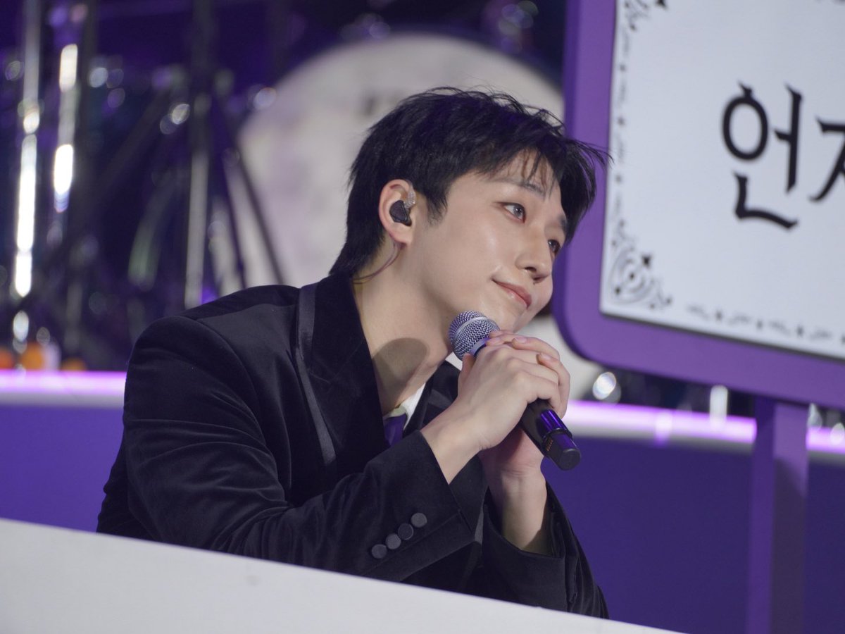 9ook1eRun's tweet image. 260103 Day-1
&amp;lt;Xdinary Heroes 2nd Fanmeeting&amp;gt;
👑XCLUSIVE PARTY👑

TEA PARTY✨🫖

#XdinaryHeroes #엑스디너리히어로즈
#엑디즈  #Gunil #건일 #구건일