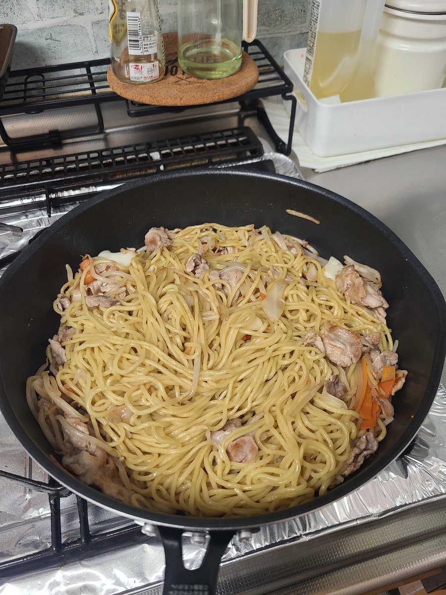 塩焼きそば❕
四人前出来た😋