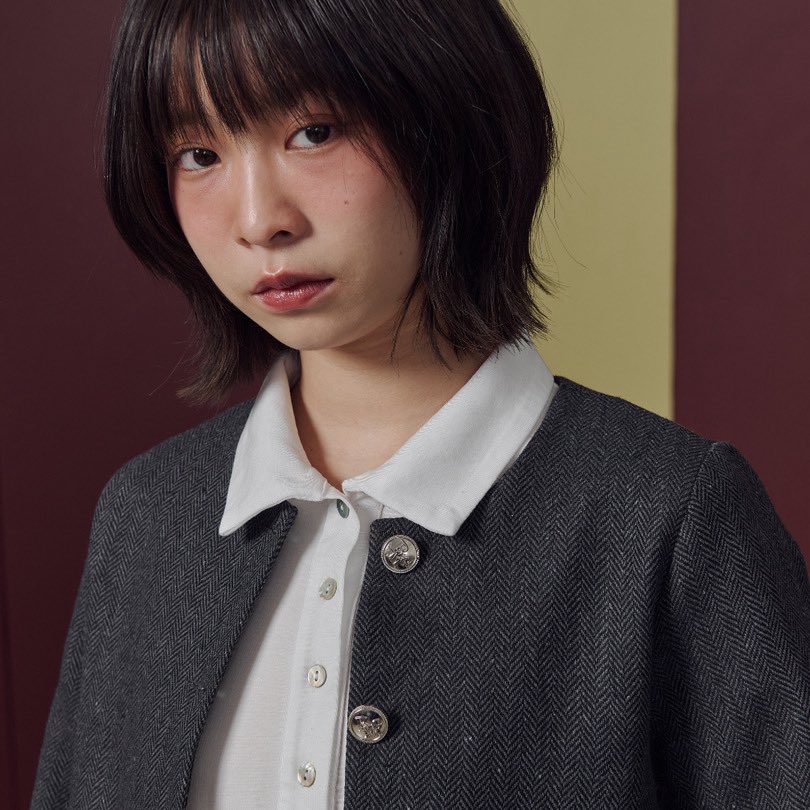 SoM_SmILe's tweet image. คาร์ดิแกนทรงเบลเซอร์ลุคทวีด ✨
ใส่แล้วดูเนี้ยบแบบ effortless แมตช์ง่าย ใส่ได้หลายโอกาส ตั้งแต่ทำงานถึงคาเฟ่ 🧡
🧡 s.shopee.co.th/2B8KsQrqjO

#คาร์ดิแกน #BlazerLook #แต่งตัวง่าย #ลุคเรียบหรู #ของดีบอกต่อ #ShopeeFinds