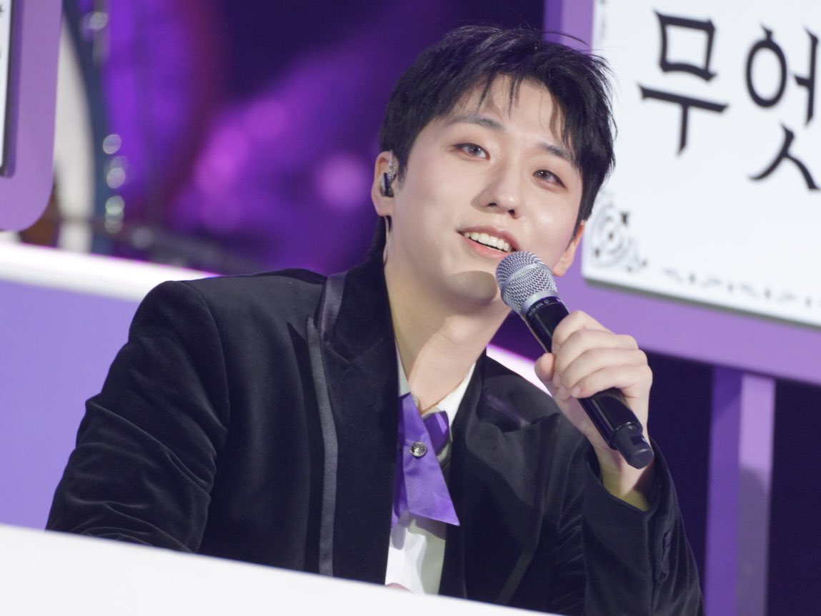 9ook1eRun's tweet image. 260103 Day-1
&amp;lt;Xdinary Heroes 2nd Fanmeeting&amp;gt;
👑XCLUSIVE PARTY👑

Beautiful…

#XdinaryHeroes #엑스디너리히어로즈
#엑디즈 #Gunil #건일 #구건일