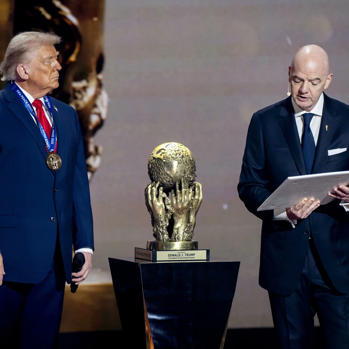 Winnaar van de FIFA's World Peace Prize.