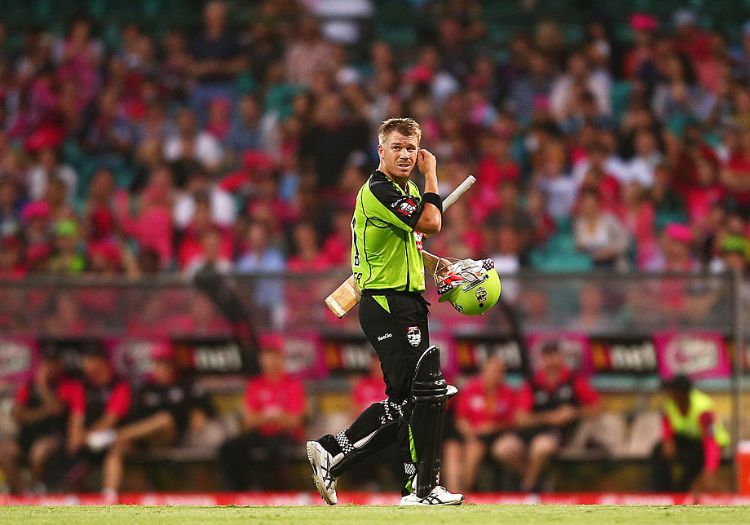 The Bull is back! 🐂🔥 David Warner has slammed a spectacular 57-ball hundred for the Sydney Thunder, his second BBL century and first in 14 years, in a match-winning performance against the Hobart Hurricanes today. He scored an unbeaten 130 runs from 65 balls
