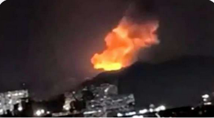 🔴BRUTAL INTERVENCIÓN IMPERIALISTA EN VENEZUELA. EEUU bombardea Caracas y otras regiones, según Trump han secuestrado a Maduro. Hay que movilizarse en todo el mundo: ¡Fuera EEUU de Venezuela y América Latina! Contra el imperialismo, que se levanten los pueblos y la clase obrera