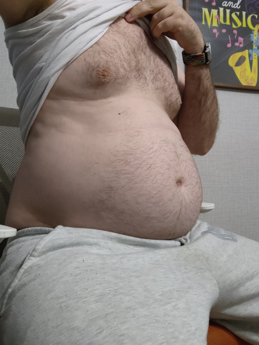 TangoRubber's tweet image. Hmmm 😏