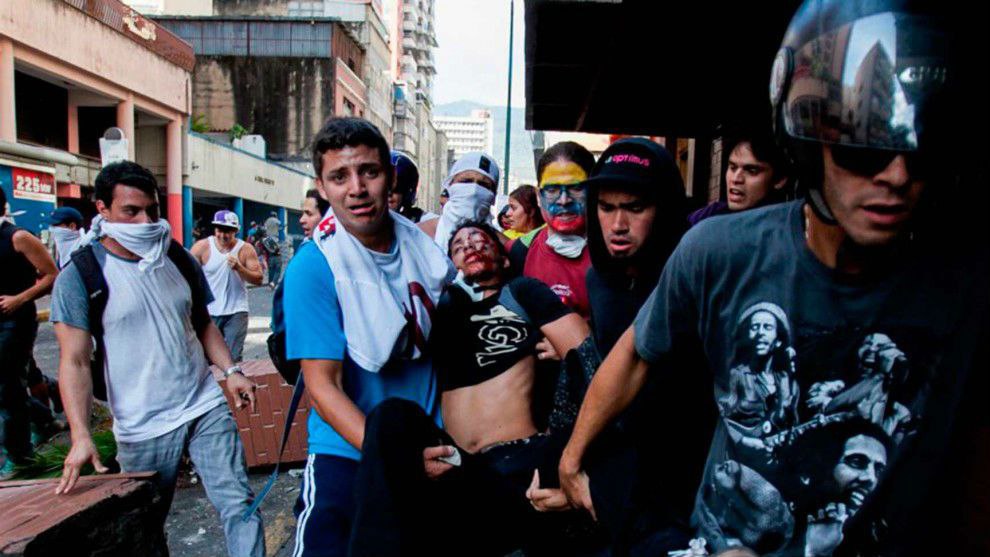 AlejandroGDFan's tweet image. Hermano, tu muerte nunca fue en vano, la justicia de la mano de Dios siempre llega. Que vivan los mártires de la Venezuela libre