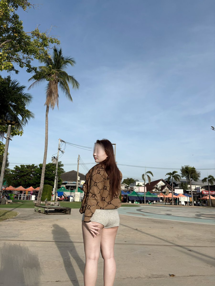 😋
#กาญจนบุรี #สาวอวบ